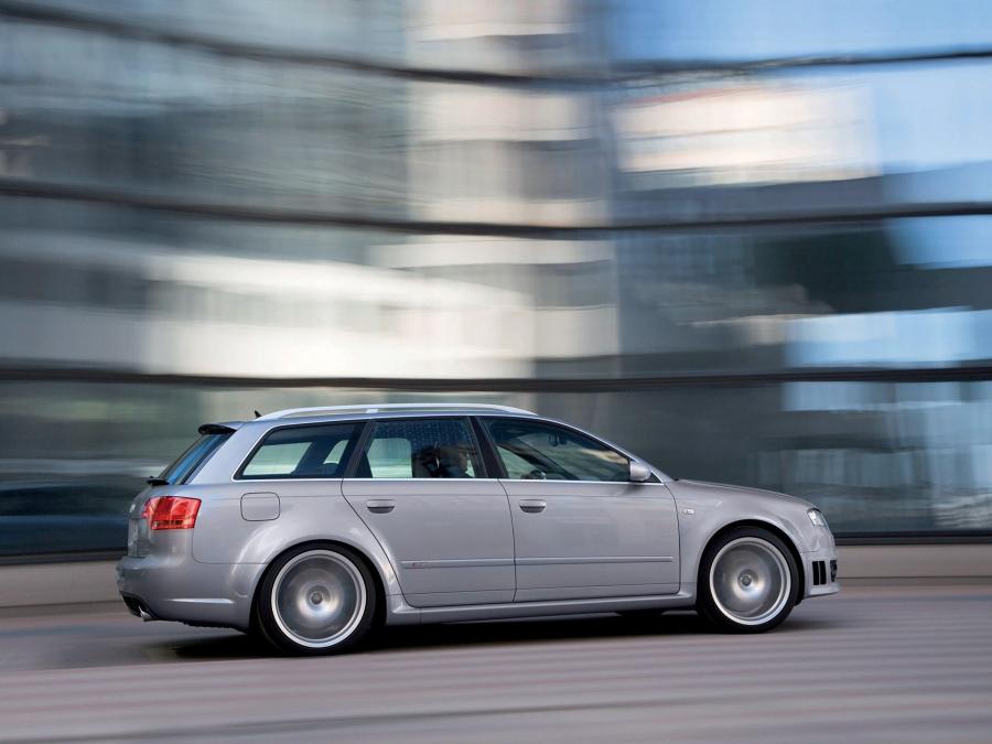  Audi RS4 Avant (B7, 8E) 2006 года  (WW) (фото 22 из 49)